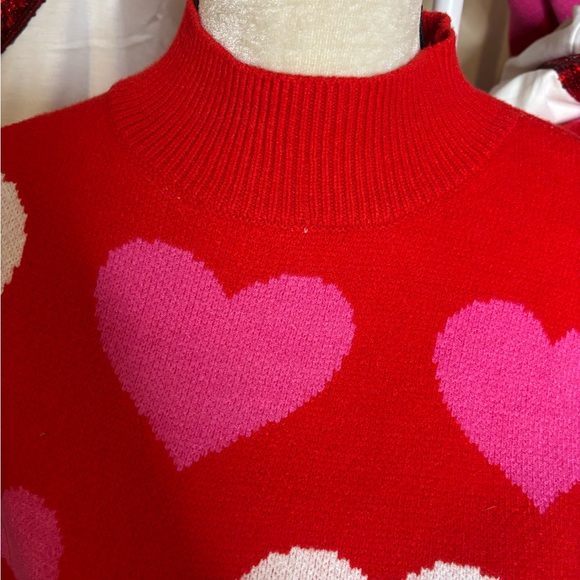 Heart Pattern Sweater - Picture 5 of 5